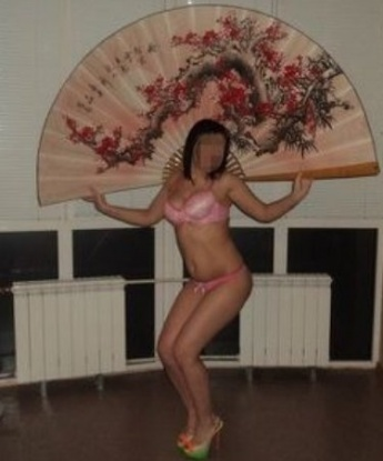 В Москве я создам для тебя незабываемую атмосферу, где вся наша встреча будет наполнена страстью и наслаждением. У меня есть множество услуг, которые сделают тебя счастливым: оральный секс, классический секс, анал, стриптиз и многое другое. Мои фото гарантированно подтвердят мою красоту и сексапильность. Имею множество положительных отзывов, которые подтверждают мою профессиональность и умение удовлетворить мужчину. Жду нашей встречи, чтобы превратить твои сокровенные желания в реальность. 💋🔥 13895, 25 лет